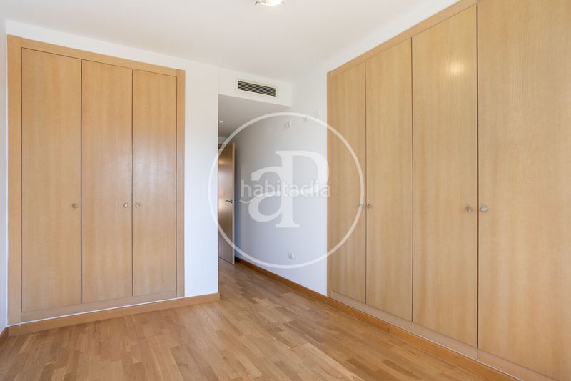 Foto 443b3391-b702-4458-89aa-69eaf5bc8fe8. Pis amb calefacció aparcament piscina a Ciutat de les Ciències i de les Arts - Justicia Valencia