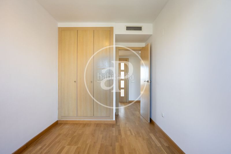 Foto b15985a5-c440-4b31-879e-beb6a328653e. Pis amb calefacció aparcament piscina a Ciutat de les Ciències i de les Arts - Justicia Valencia