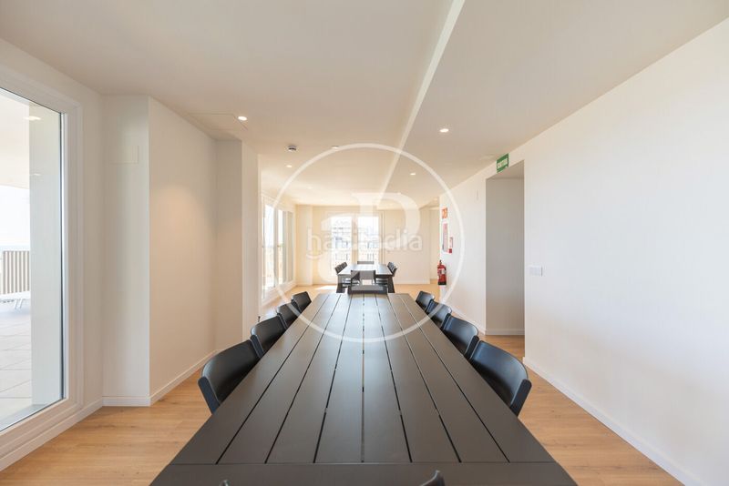 Foto 0a7b7579-efc5-45c0-ac5e-cff726c2018f. Rent flat with heating parking pool in Eixample Mataró