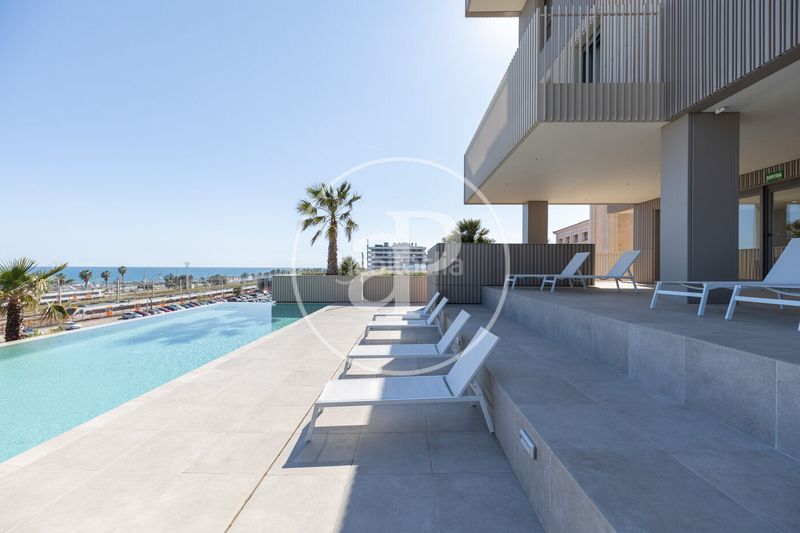 Foto 1224e148-0f2e-4eb9-bcde-5fbd69ecc891. Rent flat with heating parking pool in Eixample Mataró