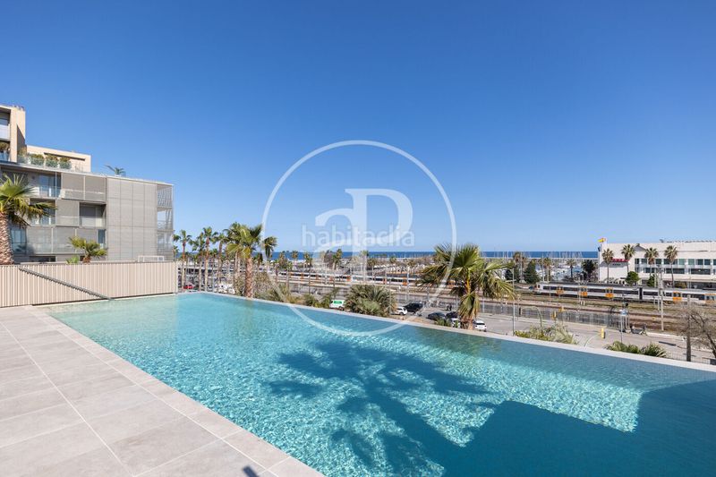 Foto fce5176e-b16f-49a6-b210-7ecc8ff9451f. Rent flat with heating parking pool in Eixample Mataró