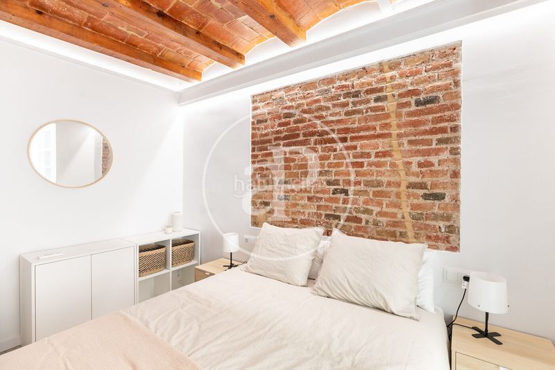 Foto b2f51ba1-1754-4ce0-bdff-230d9a6e1dc0. Pis amb calefacció a L´Antiga Esquerra de l´Eixample Barcelona