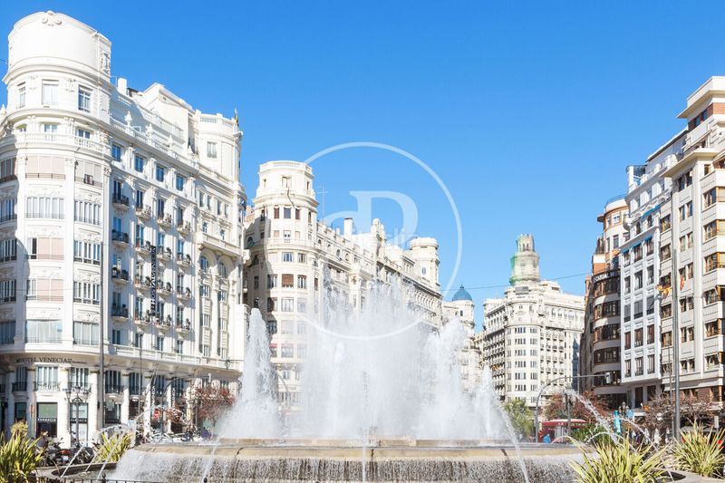 Foto dfe6f982-946a-405a-a7b8-d053b53045c0. Dúplex amb calefacció a Sant Francesc Valencia