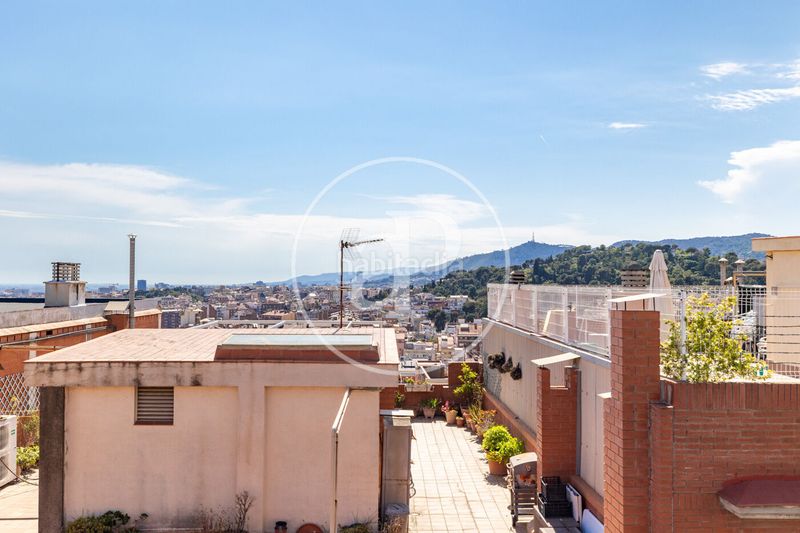 Foto f6987558-cc30-4d3e-bc7c-381404827388. Pis amb calefacció piscina a La Salut Barcelona