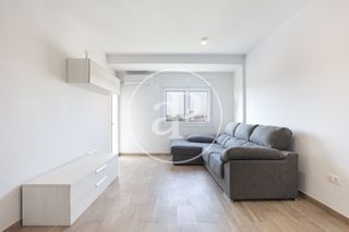 Miete Etagenwohnung  Carrer de pérez galdós. Piso en alquiler en xirivella