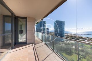 Pis  Pg. del taulat. Piso en venta frente al mar de barcelona