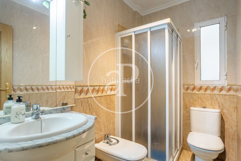 Piso en venta en calle de gabriel i galan en Valencia - Imagen 27