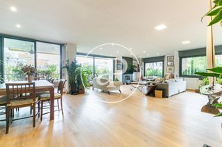 Miete Etagenwohnung  Carrer de vilana. Piso en alquiler en passeig de la bonanova
