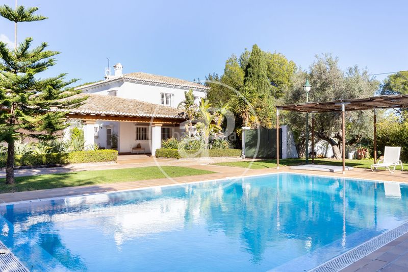 Foto 64303dfa-52a4-4bbd-8939-7fee74b74cfc. Casa amb calefacció aparcament piscina a Los Pinares-La Masia Bétera