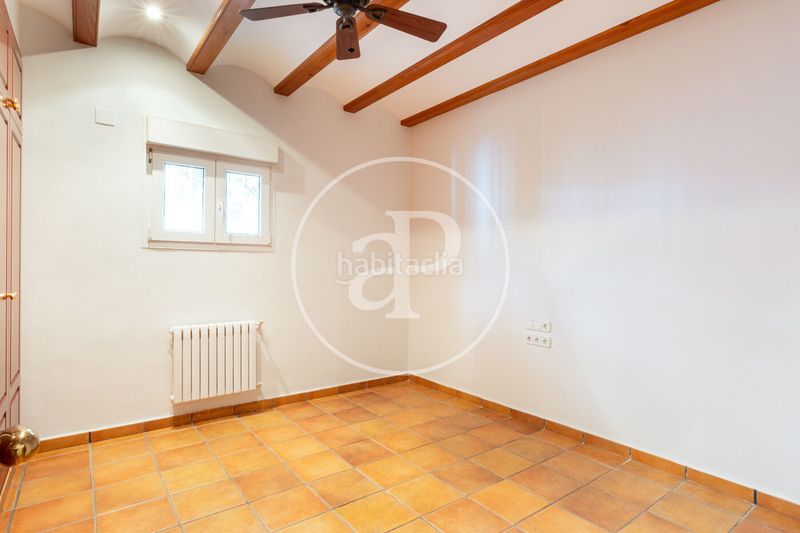 Foto c0acc3ac-8073-4d22-bdca-4bb969d21133. Casa amb calefacció aparcament piscina a Los Pinares-La Masia Bétera
