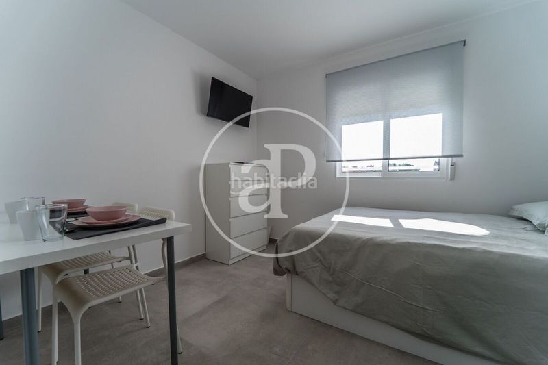 Foto a74bcf1a-024a-491e-a071-2da1f98486f6. Piso edificio en venta en Picassent