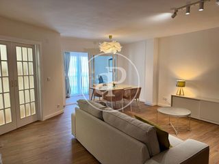 Rent Flat  Gran via de les germanies. Piso en alquiler en ruzafa