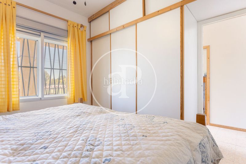 Foto a834058d-4ab8-4bd5-b6a4-de9d4afbbb36. Casa amb calefacció aparcament piscina a Catadau
