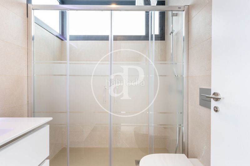 Foto bdc8e2e5-d945-4f31-8f49-72dab9282c2a. Lloguer casa amb calefacció aparcament piscina a Bétera