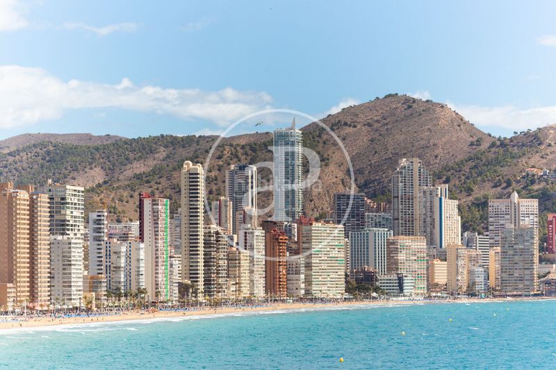 Foto 23672628-d540-4d30-964f-a11df852db36. Rent flat with heating parking pool in Via Parque Benidorm