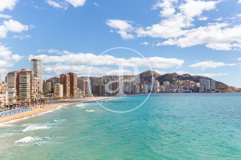 Foto 48c93411-21e7-4a96-82ed-8d25f6804e2c. Rent flat with heating parking pool in Via Parque Benidorm