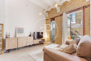 Etagenwohnung  Carrer de dénia. Piso en venta en ruzafa