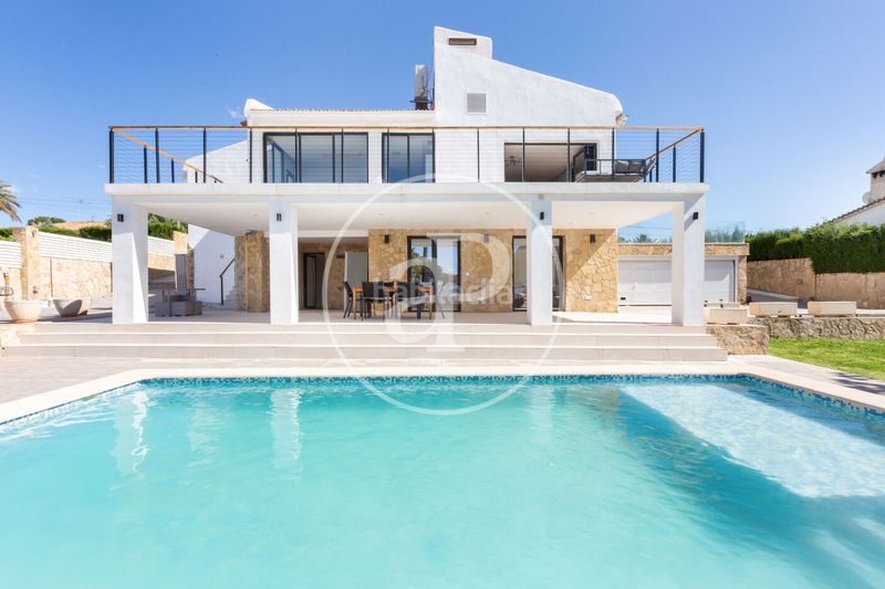 Foto 5d214409-ff7d-483b-be7b-5c656a95c4c1. Casa chalet independiente en venta en la eliana en Eliana (l´)