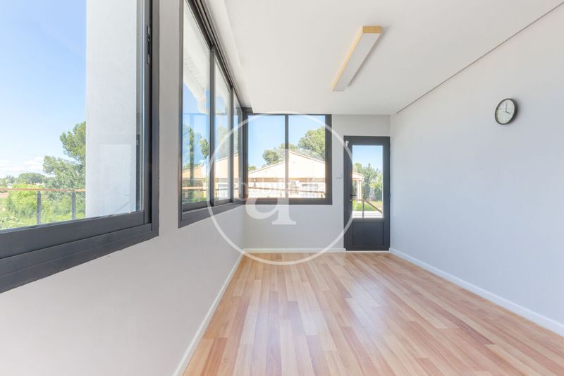 Foto 60c1d55d-db20-4052-a16c-923493b8e108. Casa chalet independiente en venta en la eliana en Eliana (l´)