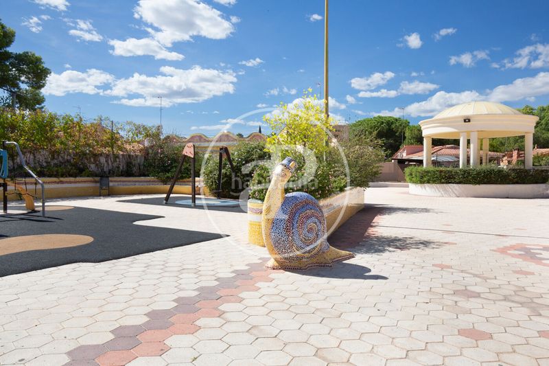 Foto 774a5177-754f-45fb-9334-5f1c33133ae4. Casa chalet independiente en venta en la eliana en Eliana (l´)