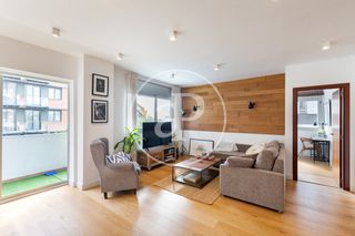 Pis  Carrer d'espronceda. Piso en venta en poblenou