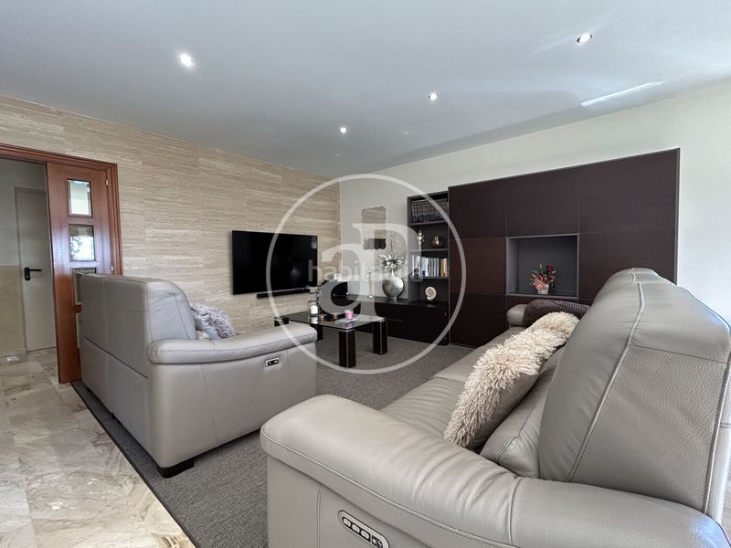 Foto a28a933a-5eeb-40a5-be3e-7fd3ecebf3e9. Casa  en venta en Matadepera