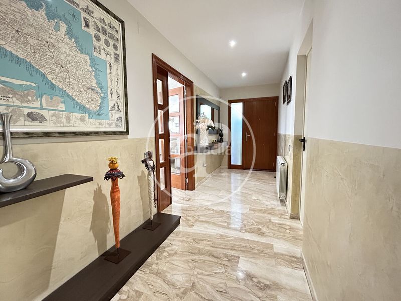 Foto fa809eed-7f6c-4ba8-9a73-62a1e526b76d. Casa  en venta en Matadepera