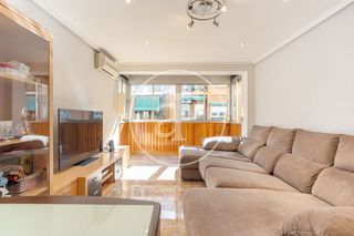 Pis  C. músico andreu navarro. Piso en venta en torrente