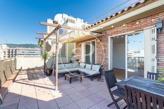 Appartement  Carrer d'aribau. Ático en venta en aribau