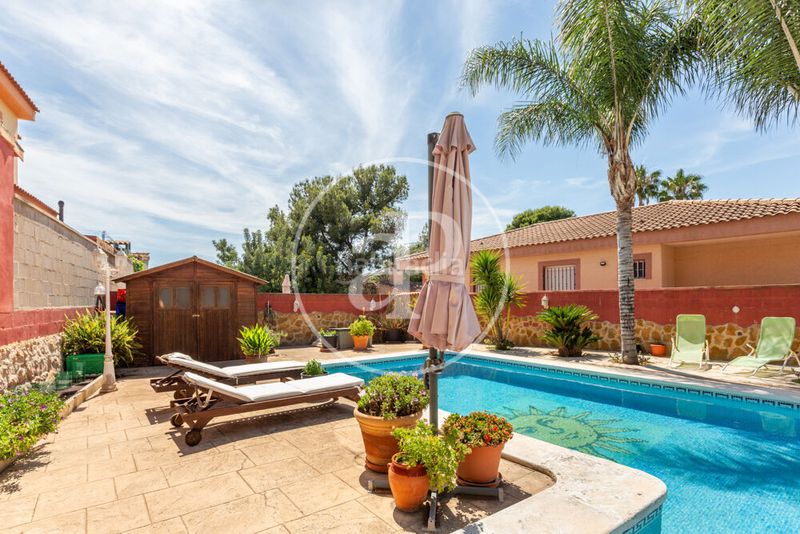 Foto 1923de89-a95b-4db4-8a4e-fd8652a3ba87. Casa chalet independiente en venta en La Loma-Las Lomas Náquera