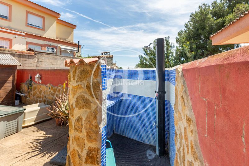 Foto 48226611-c841-4309-93d2-e8aced17ee7a. Casa chalet independiente en venta en La Loma-Las Lomas Náquera