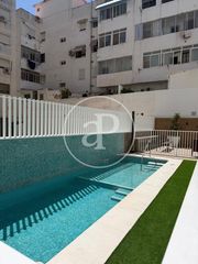 Pis a Fonteta de Sant Lluís. Piso en venta en quatre carreres