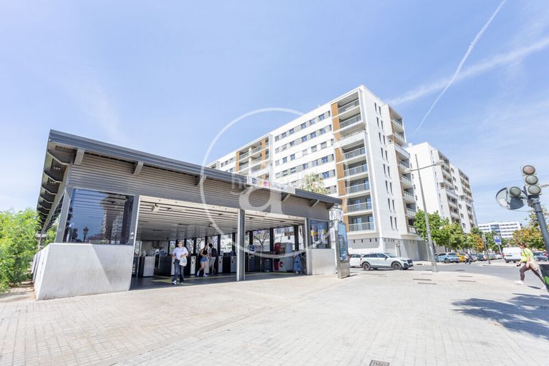 Foto f5655240-09e7-444a-9e00-1dbe8d20afd0. Pis amb calefacció aparcament piscina a Safranar Valencia