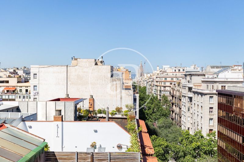 Foto d5458db0-1fbb-43ac-9229-3a123dd88a34. Àtic amb calefacció a Dreta de l´Eixample Barcelona