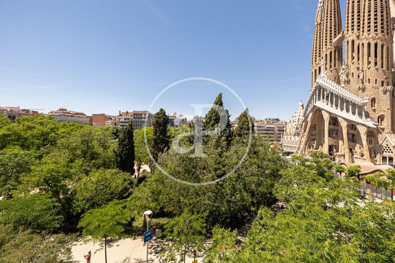Foto b308be04-9618-496b-bd60-71ff0465cfdc. Pis amb calefacció a Sagrada Família Barcelona