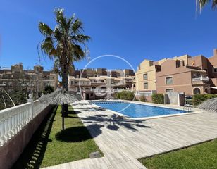 Location Duplex  C. canarias. Tríplex en alquiler en gran alacant
