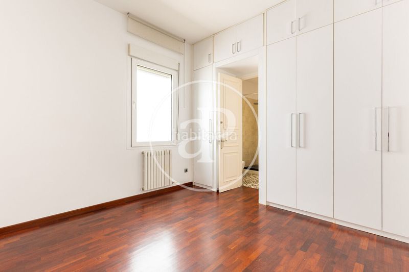 Foto d2eeae88-45b3-4c8a-8bc2-049b9e72d7c3. Casa adossada amb calefacció aparcament a Creu Alta Sabadell