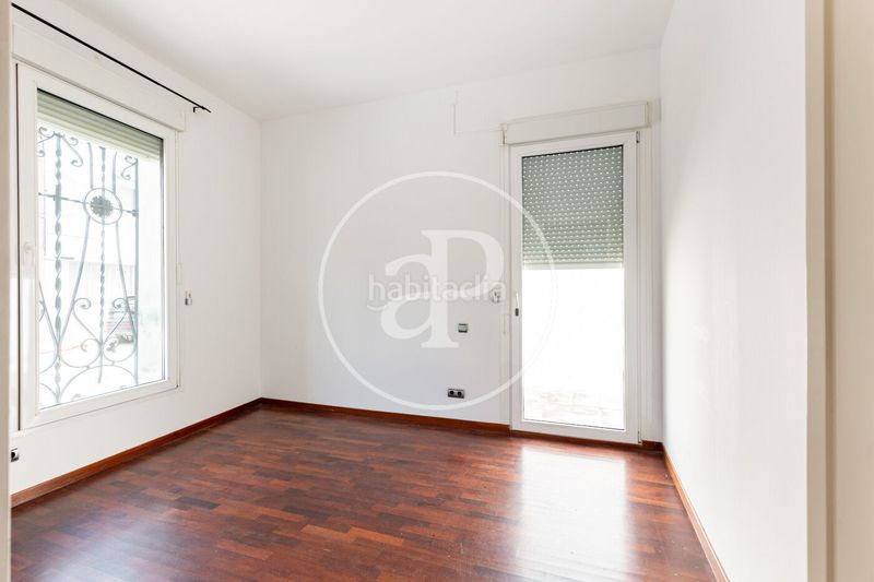 Foto dd7d069d-5034-4ba0-9e97-2e4141b03578. Casa adossada amb calefacció aparcament a Creu Alta Sabadell