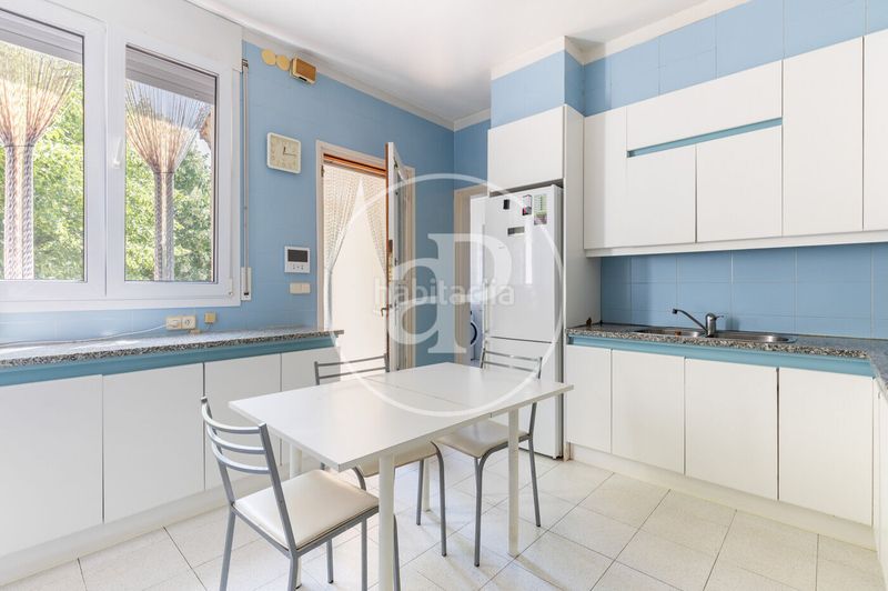 Foto f44e4d74-f2de-4609-bbaa-b9d3909e3d3d. Casa amb calefacció aparcament piscina a Matadepera