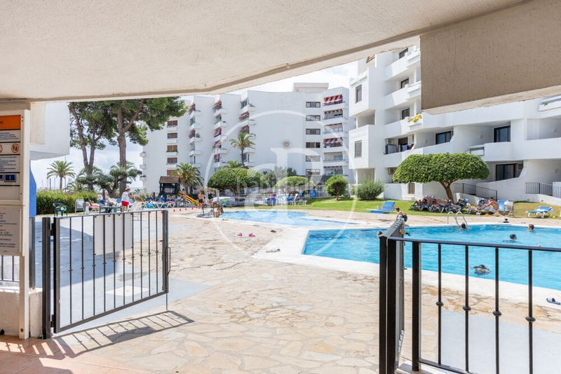 Foto a2321e1c-da18-49c5-9665-a53a9dbe2ba1. Pis amb calefacció piscina a Alcossebre