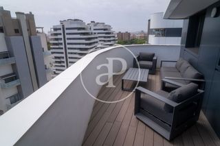 Rent Flat  C.d'antonio ferrandis. Ático en alquiler en la ciudad de las artes y las ciencias