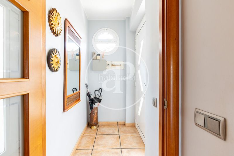 Foto a16b8c23-049c-46c0-90f1-ef6d0ca34d2c. Casa amb calefacció aparcament piscina a Can Palet de Vista Alegre Terrassa