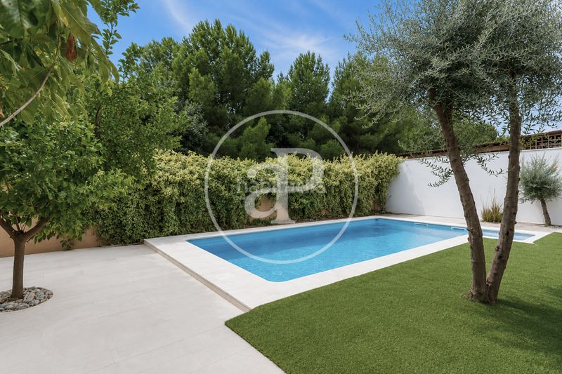 Foto 093f8c42-6e85-449d-be86-cf32c3174cb5. Casa amb calefacció aparcament piscina a Riba - roja de Túria