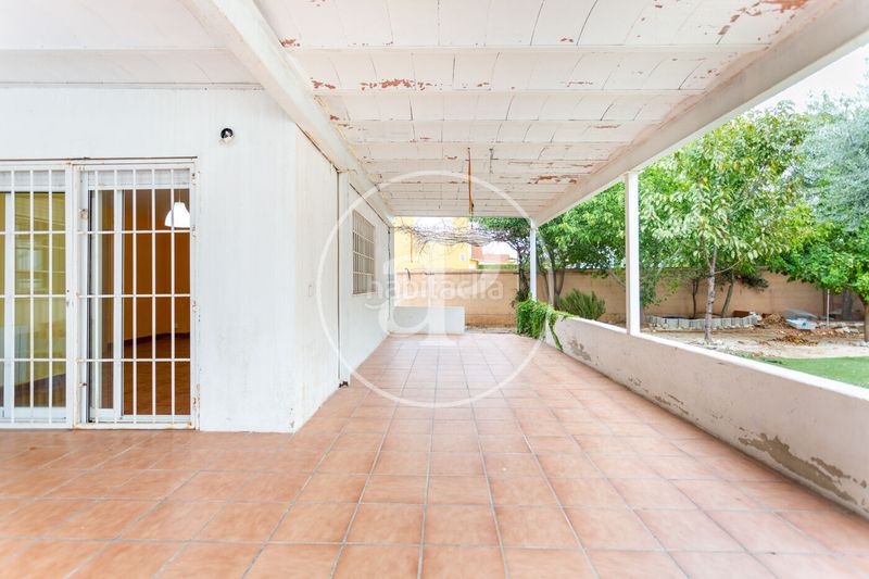 Foto 6918d0c5-459b-4108-813e-950731d19ce1. Casa amb calefacció aparcament piscina a Riba - roja de Túria