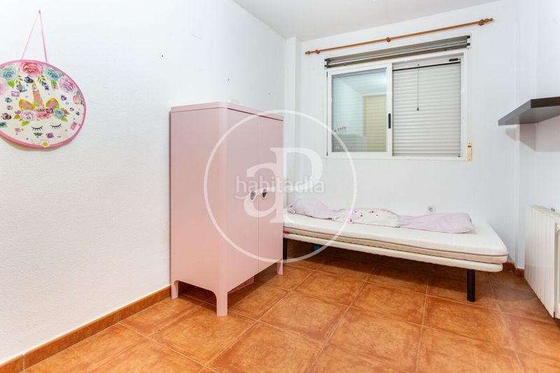 Foto f1132a15-1564-4eff-8873-f72e538b337c. Casa amb calefacció aparcament piscina a Riba - roja de Túria