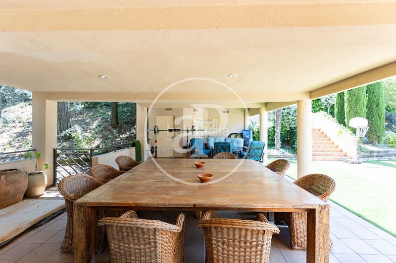 Foto 02017e29-fe68-4a7f-9a72-3d281f478d99. Lloguer casa amb calefacció aparcament piscina a Matadepera