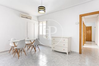 Rent Flat  C/ de les acàcies. Piso en alquiler en benicalap