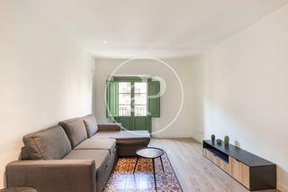 Lloguer Pis  Carrer del pi. Piso en alquiler en el gotico