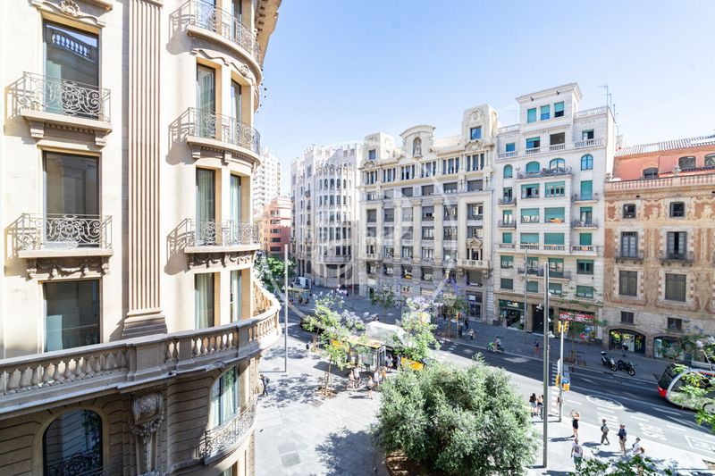 Foto 47f81fdb-0b22-43b4-a994-fac71a6e4cce. Penthouse 92m<sup>2</sup> in carrer comtal 32 in Gòtic Barcelona