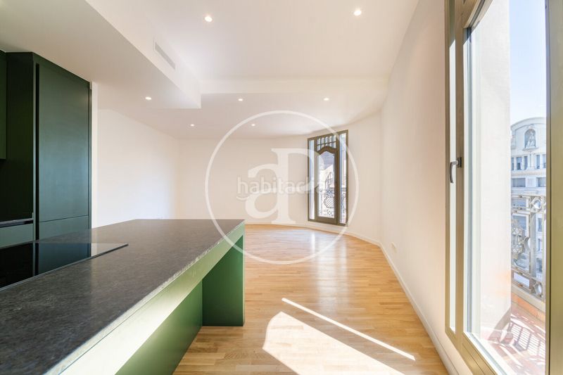 Foto 780786f7-8f46-4859-89a2-9f081490a27d. Penthouse 92m<sup>2</sup> in carrer comtal 32 in Gòtic Barcelona
